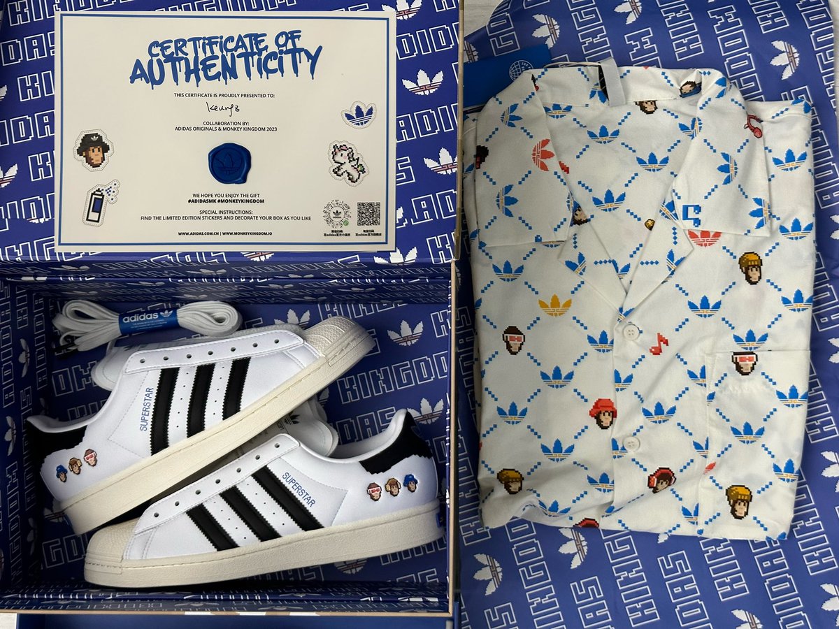 keung's tweet photo. Just unbox my @MonkeyKingdom x @adidasoriginals merch!

#adidasMK  #MonkeyKingdom #adidasOriginals https://t.co/D0WgdxGRjA