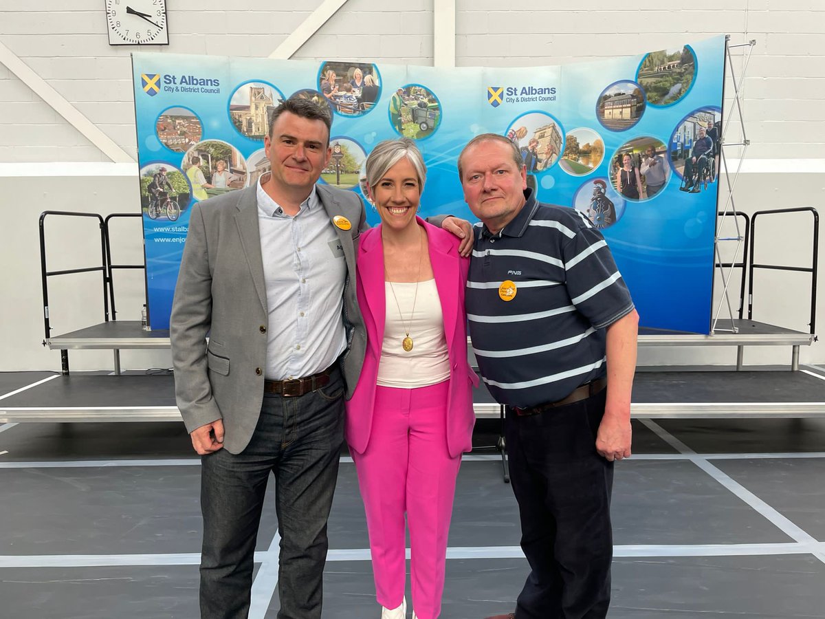 StephenCavinder's tweet image. The weekend has given me the chance to reflect on the last 8 weeks. A short positive campaign, supported by some amazing people. We did it! @Ajanta_mum_to_3, @GilesFry and @SallyR54571561, I couldn’t have done it without you. #LibDemAction #KeepingInTouch #AllYearRound