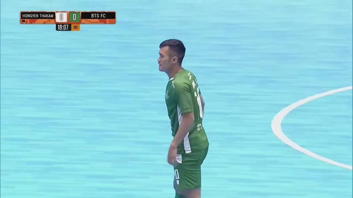 mrdzputra's tweet photo. Tahukah kamu kalau kekalahan Hongyen Thakam 🇹🇭 malam ini dari Black Steel Manokwari 🇮🇩 salah satunya karena pergantian jenis lapangan yang dipakai di AFF Club kali ini? 

Dari Taraflex tahun lalu ke interlock tahun ini. https://t.co/FhnsVFZRo8