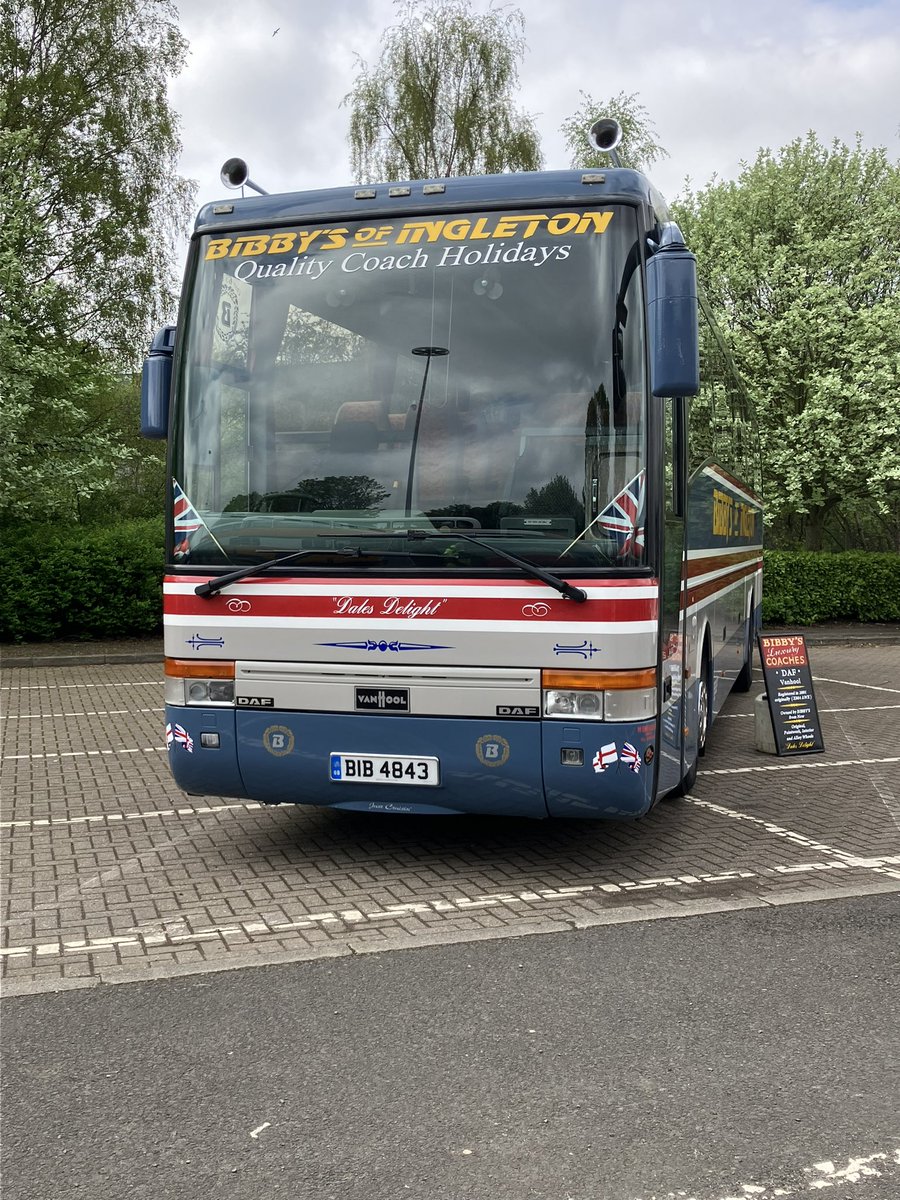 driveandpray's tweet photo. Good to see @Bibbyscoaches this morning @daryldixon716 @bezberesford #Metrocentre #BusRally ✨✨✨😎 immaculately turned out as ever https://t.co/pxJfo43J3G