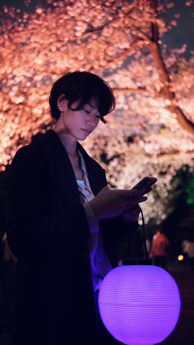 hrttkb7's tweet photo. GWが終わる。。#GW最終日 #新宿御苑 #桜 #1ヶ月前 https://t.co/I69sGASPw0