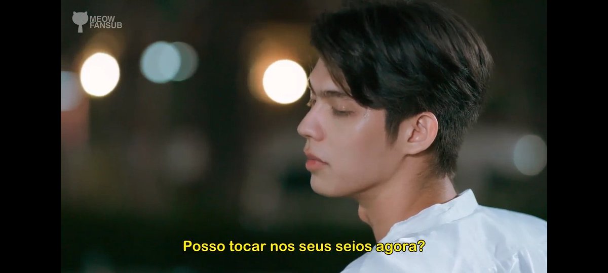 vminangells's tweet photo. Eu não acredito que o Sarawat realmente meteu essa de pegar nos peitos do Tine kkkkkkkkkkk
#Still2getherEp4 https://t.co/BC6MMyzeEy