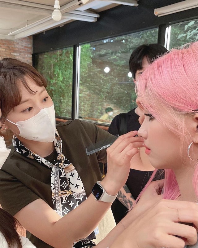 tinybluer's tweet image. ㅤ
       𝖣𝗂𝖽 ႸიႮ ᧁׁꫀׁׅܻ݊tׁׅ what kíղժ of ᏰᎥᎿᏟᏲ I am?
   가질 수 있는 것보다 어려운 걸 좋아해
ㅤ