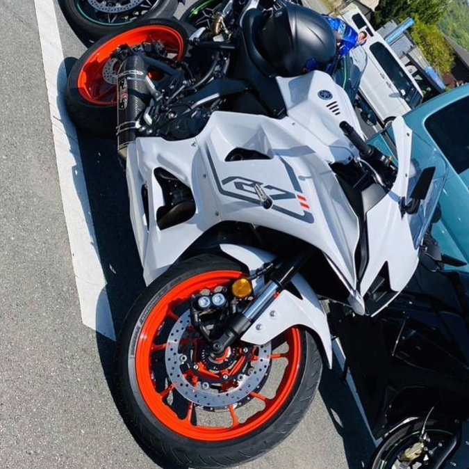 _jun_r7_'s tweet photo. 名前: じゅん
性別: 🚹
年齢: 32
住み: 広島 福山
愛車: yzf-R7
一言: 気軽にフォローよろしくお願いします🙏

#バイク乗りとして軽く自己紹介
#バイク乗りと繋がりたい 
#ツーリング仲間募集中 https://t.co/dJOlzoVSqJ