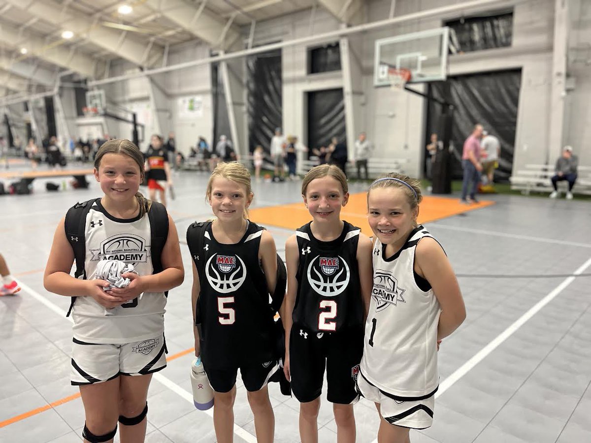 BayGirlsBBall's tweet photo. Rockets reppin’!!! Heidi, Mallory, Ally, and Avery (Not pictured: Ava) battling on the court, but best friends after. LOVE to see it! 🚀🏀 #buildingrockets https://t.co/ziDbh83OsH