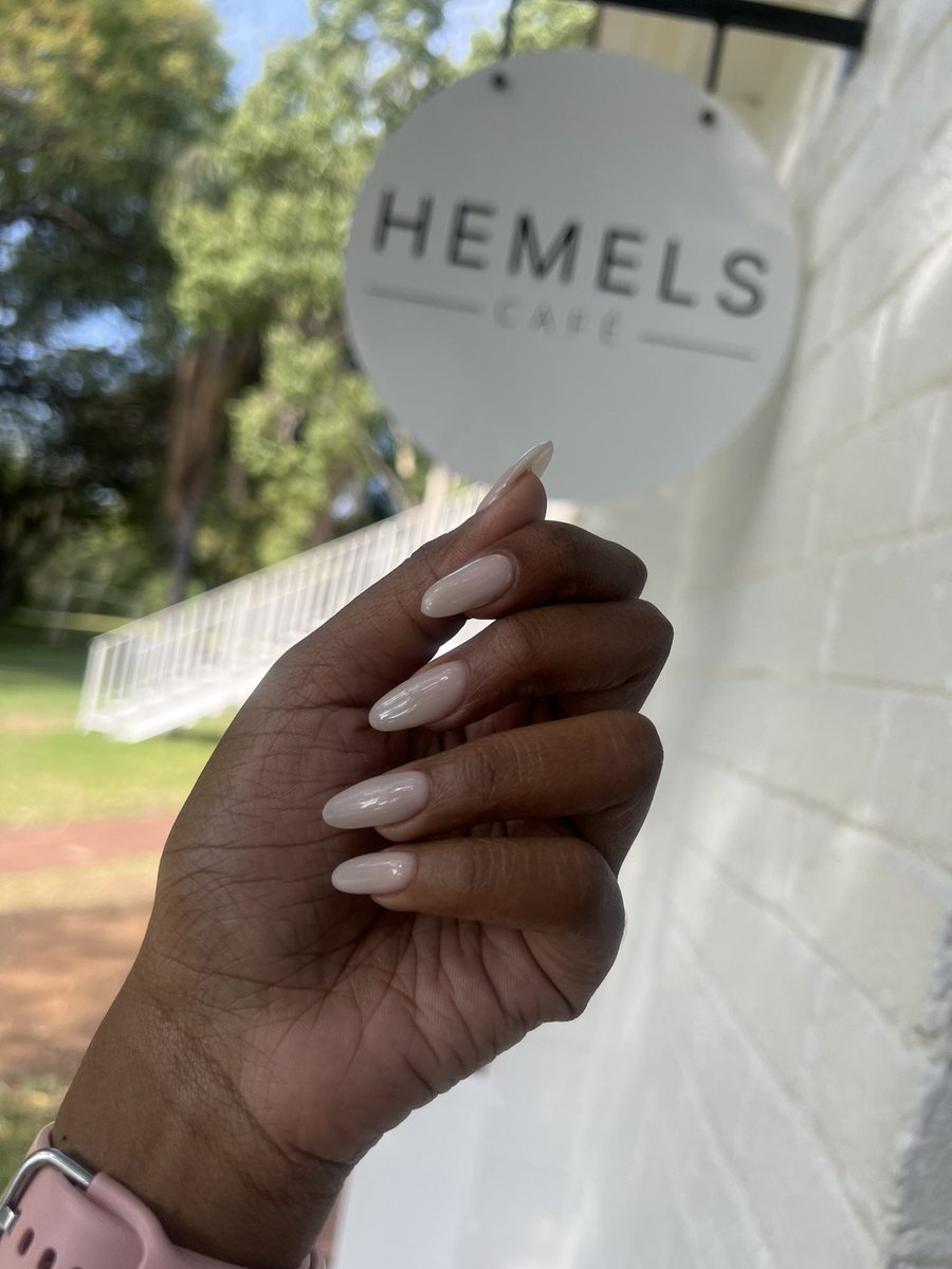 Nudes 😍😍

My new nail set 🤝🥹, the colour is perfect for this season…

#CoffeeLover #pretoriaeast