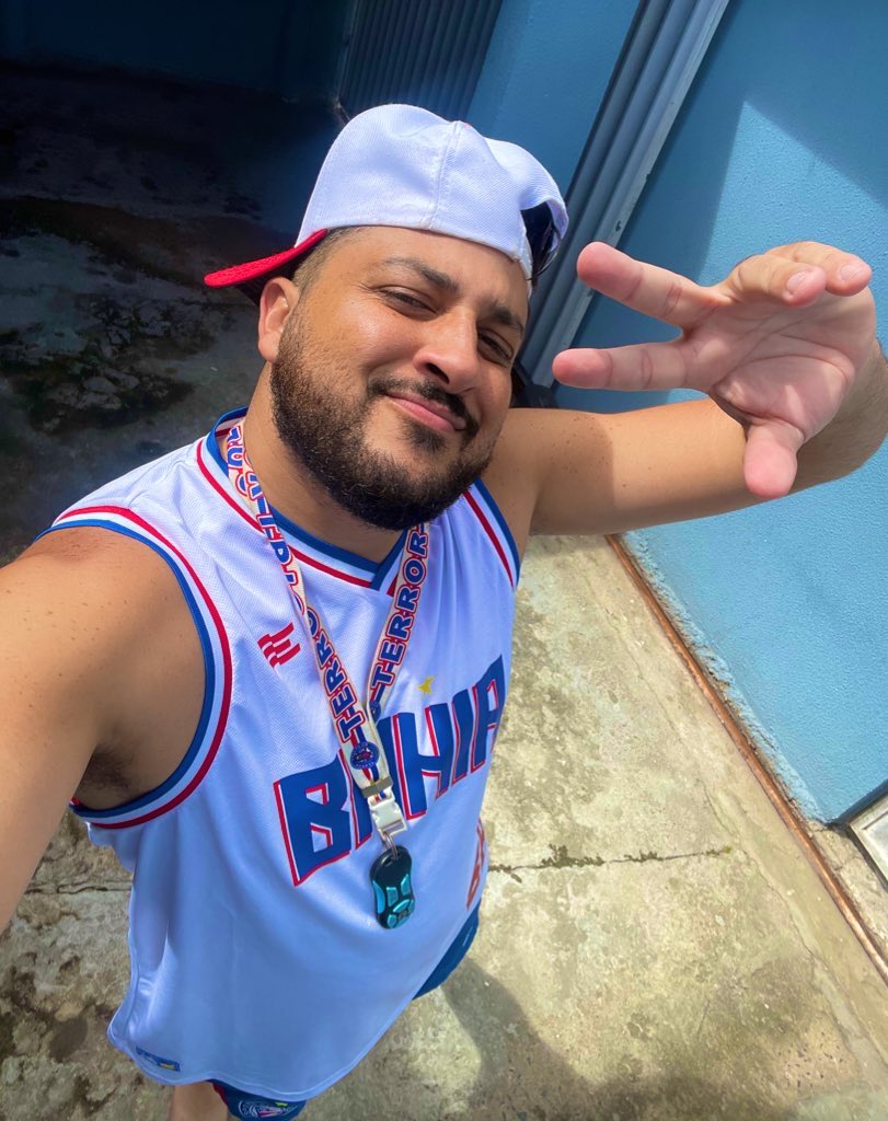 JrHahtag's tweet photo. @EmbTriSerrinha 
@ecbahia 

#DiaDeBahia #BBMP #BrocaiPorNós

🇱🇺🌍⭐️⭐️ https://t.co/vpjP08cGe8