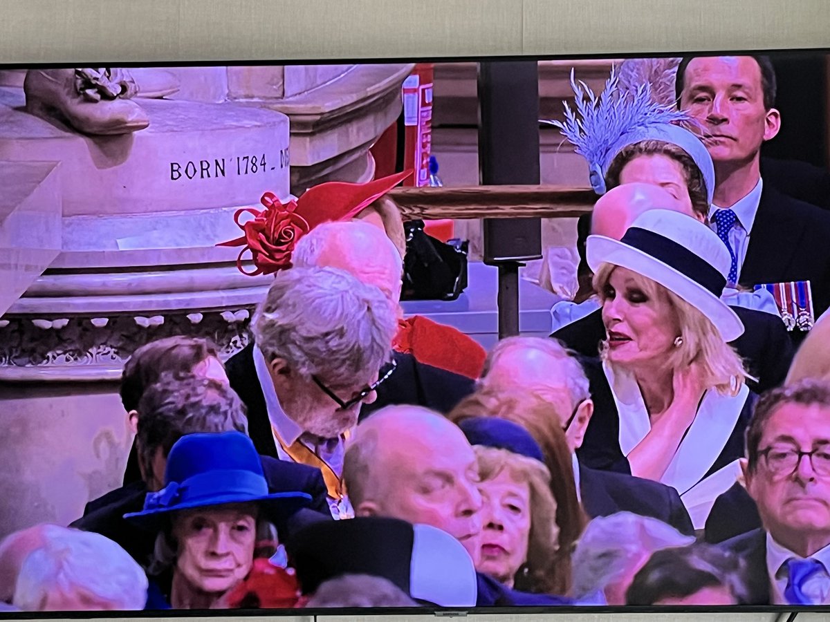 <a href="/ArokaWrite/">Aroka ಠ_ರೃ✒</a> คนจากกระทรวงเวทมนตร์จ้า เพราะมักกอนนากัลก็มา