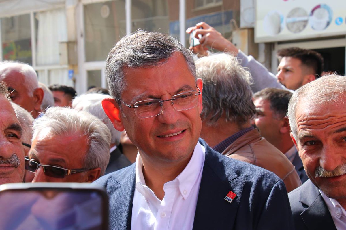 Genel Başkan Yardımcımız Veli Ağbaba, Adıyaman Milletvekilimiz Abdurrahman Tutdere, milletvekili adaylarımız ile Millet İttifakımızın Çelikhan Seçim İrtibat Bürosu açılışındayız.

Adıyaman'ın tütününe sahip çıkacağız.

#SanaSöz Adıyaman
Her Şey Çok Güzel Olacak