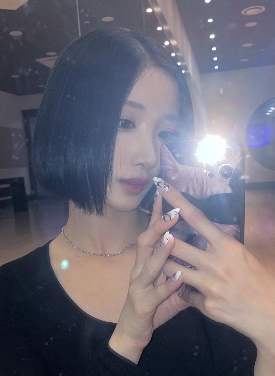 RBW_PURPLEKISS's tweet photo. [#유키] 🖤💇‍♀️🖤 https://t.co/9fPcRJjo8X