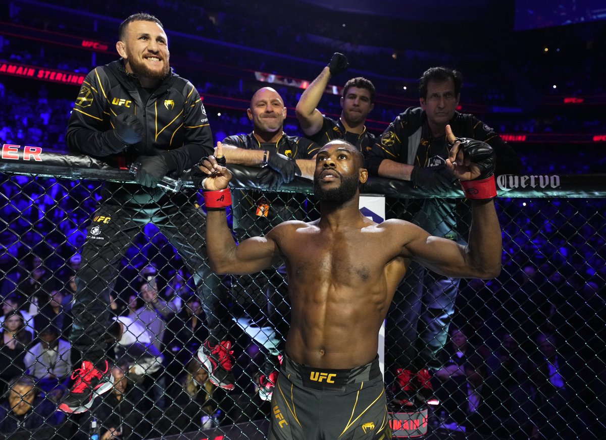 Pingoftheweek's tweet image. Another Great win for the Funk Master Aljamaine Sterling. We Scored the Fight 4-1 Aljo  how did you score it ? What is Next for Aljamaine ?
#funkmaster #MMA #UFC288