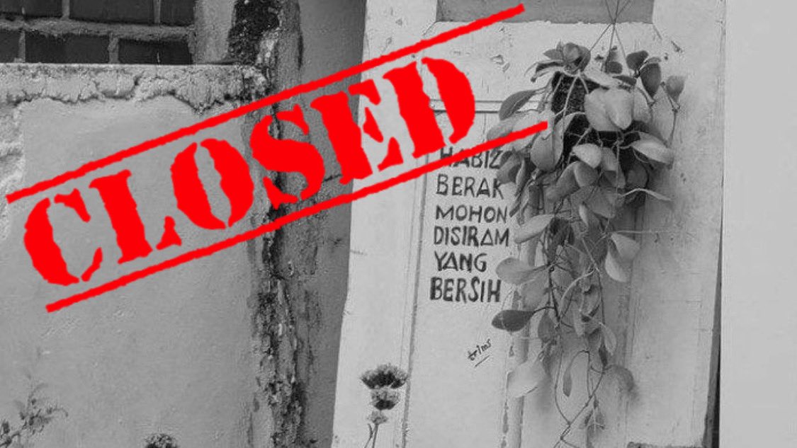 Roseanne tweet media