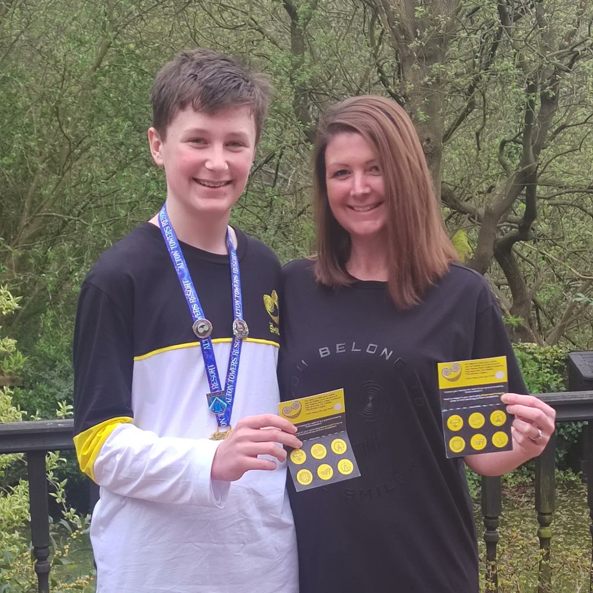 Georgefennaebo1's tweet image. @altontowers Great day at #festivalofthrills #thesmilertakeover #smilertakeover
Need 2 win, regret not going on  #oblivion Mums calling me a baby. Must get back 2 the towers quick &amp;amp; do the Big 6/Big 7 #nemesis
#festivalofthrillsaltontowers
#smilertakeoveraltontowers
#altontowers