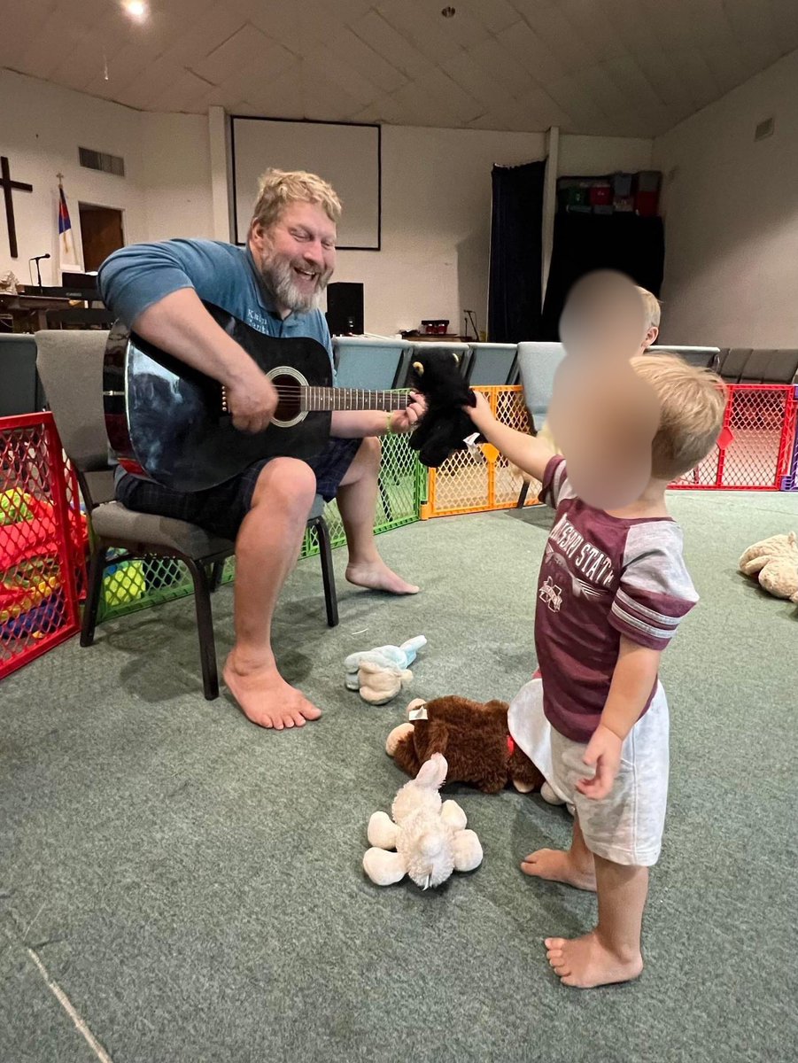 Mississippi church leader &amp; executive director of a christian non-profit, Daniel Harris, has been arrested for sexual abuse, battery &amp; unnatural intercourse.