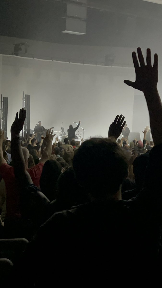 laracox97's tweet image. 10/10 recommend attending a Christian concert w your best friend. @lecrae , @elevationrhythm &amp;amp; Doe put on an AMAZING time of worship &amp;amp; singing last night. they definitely brought a blessing to the state of Ohio!
