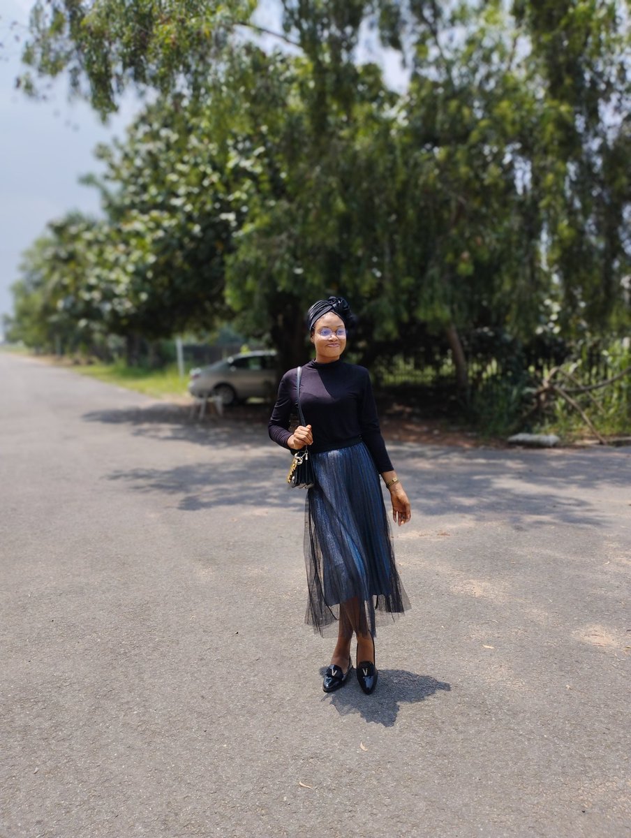 kareenablis's tweet photo. I love the fact that project modesty by  Ma'am @d_ocheido is making headlines is a good way to prove to the world that indeed there is no dignity in nudity.
In a world were indecency is taking the light,we choose and dare to be different.

#covabodi 
#modestyisbeautiful https://t.co/2tovYYeWT5