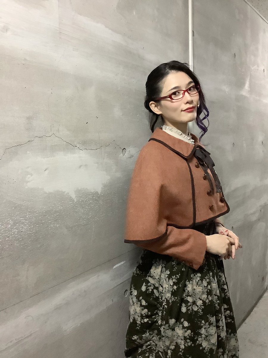 fujunbg_Maria's tweet photo. 新国王陛下即位🫅✨のお祭り騒ぎ🤟💃🕺✌️もこれで一段落ね💨
✨🌼ステラマリーナ女学園🌼✨にお越しくださった皆様🧍🤸🏃🚶本当にありがとうございました🎼
これからもどうか、生徒たち⚜☂🧹🧳🌷🐰🎹🔦🍎🎨の成長をしっかり見守ってくださいね✨💮🤗💯✨

#x純文学少女歌劇団 https://t.co/TO9srUjnTT