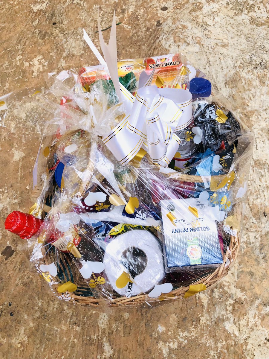 thedietmuse's tweet photo. How much do you think this hamper cost?
Send a DM to customize yours. https://t.co/oV3AdffCIQ