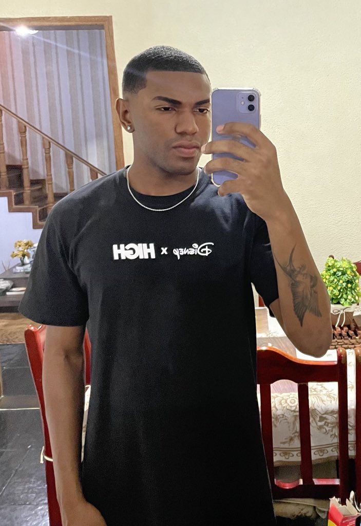 Pedru_costa's tweet photo. 🦹🏾 https://t.co/SXgKHoWQJI