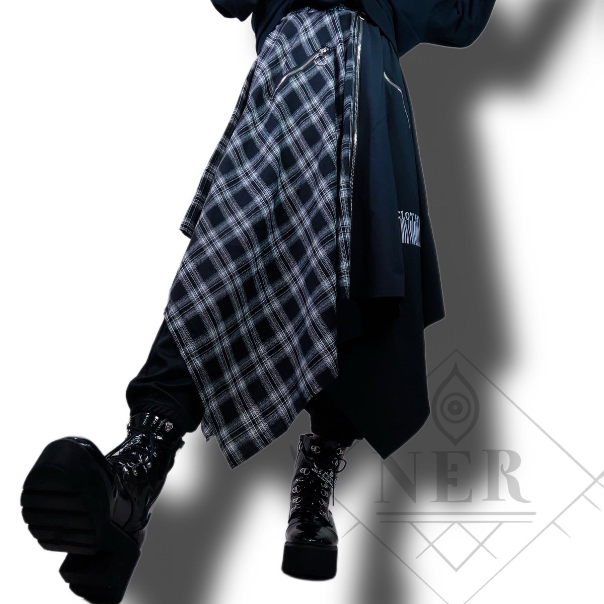 NieR_tokyo's tweet photo. 🎁本日〆切プレゼント企画🎁

こちらの当店オリジナルCHECKERED 
TWO-TONE UNISEX SKIRT【ポケット付き】

🎁3名様にプレゼント🎁

ユニセックスアイテムです🐰

◼応募方法
フォロー(@NieR_tokyo) &amp; RT
◼締切〆  本日24時

※鍵垢の方も対象内です。

是非ご参加ください🙇‍♂️🙇‍♀️ https://t.co/ofDeUp1eRg