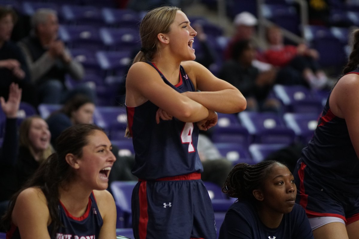 BelmontWBB's tweet photo. HBD to our high-motorin', hard-workin', dime-dishin', 3pt splashin', freshie from the LU @brooke_highmark . We hope you have such a great day and we are so grateful you're a 🐻!! https://t.co/LhX4QJqcGJ