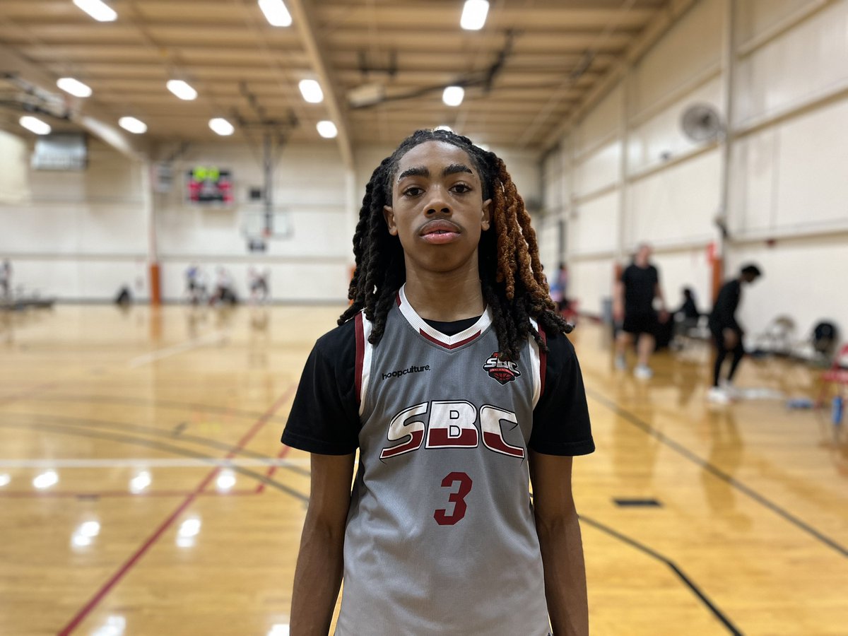Lester Allen had an impressive game for @SBCAcademy (14U). Quick, shifty, fearless PG. He gets to his spots, puts his teammates in positions to be successful, and scores in a variety of ways. Entertaining player to watch.