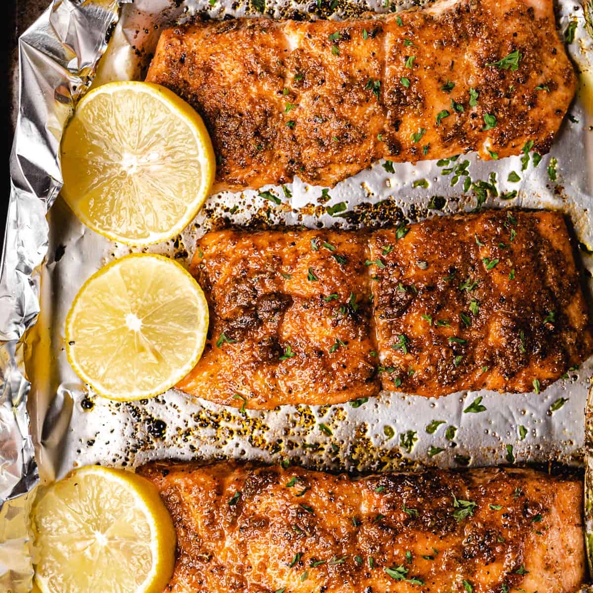 AllFreshSeafood's tweet photo. 𝑹𝑬𝑪𝑰𝑷𝑬 𝑨𝑳𝑬𝑹𝑻! 𝑬𝒏𝒋𝒐𝒚 𝒕𝒉𝒆 𝒑𝒆𝒓𝒇𝒆𝒄𝒕 𝒔𝒂𝒍𝒎𝒐𝒏 𝒇𝒊𝒍𝒍𝒆𝒕 𝒊𝒏 𝒍𝒆𝒔𝒔 𝒕𝒉𝒂𝒏 25 𝒎𝒊𝒏𝒖𝒕𝒆𝒔! 🐟🙌 Get all of the details of our Easy Oven Baked Salmon here https://t.co/lRWZxQV5EO https://t.co/ehFA8V6M4u