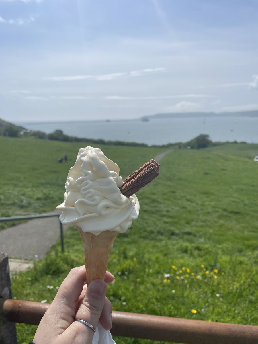 farmernade's tweet photo. Sometimes the South West can seem miles from the rest of the UK and sometimes that’s the perfect feel needed. #markingbreak #jennycliff #lovewhereilive #icecream #happyplace #historyteacher https://t.co/Cfz0mcW8Fj