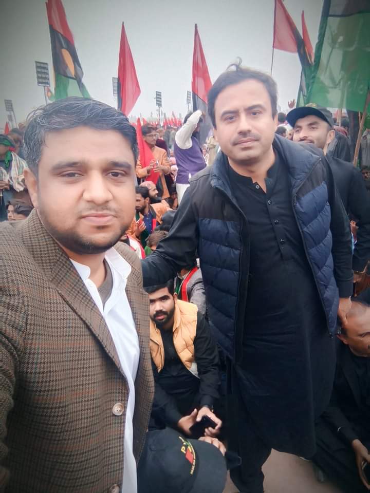 Happy Birthday Brother @JavedNLaghari Sb May ALLAH PAK BLESS YOU AAMEEN @BBhuttoZardari @AseefaBZ @BakhtawarBZ @FaryalTalpurP @engrsikandarha1 @PYOSindh @JavedNLaghari @Saleemkhas1122 @JunaidSaleemJD @PYO_Larkana @MediaCellPPP @PPPDigital_