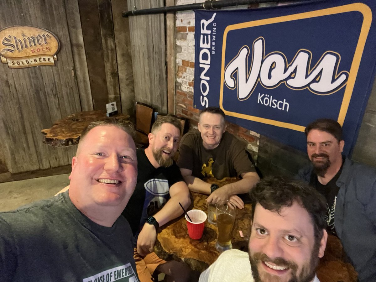 I met <a href="/NJ7V_/">Charlie NJ7V</a> at my first Hamvention last year. I’m really looking forward to being a guest on his livestream tonight at 7pm EST (2300 UTC). I hope you can join us for a fun discussion on #POTA, #SOTA and portable #HamRadio. youtube.com/live/iU3-kHSwD…