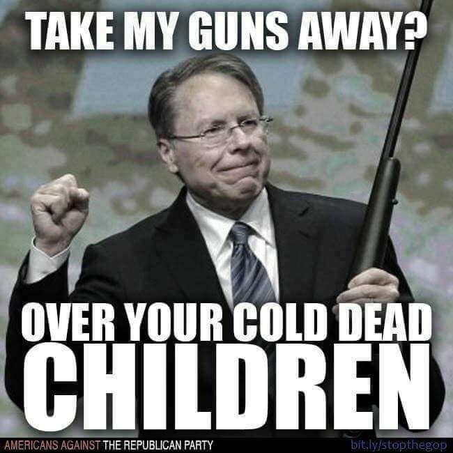 underbite's tweet photo. @BFriedmanDC #ItsTheGuns
#AmericaNotFree https://t.co/U74FWQvdDB