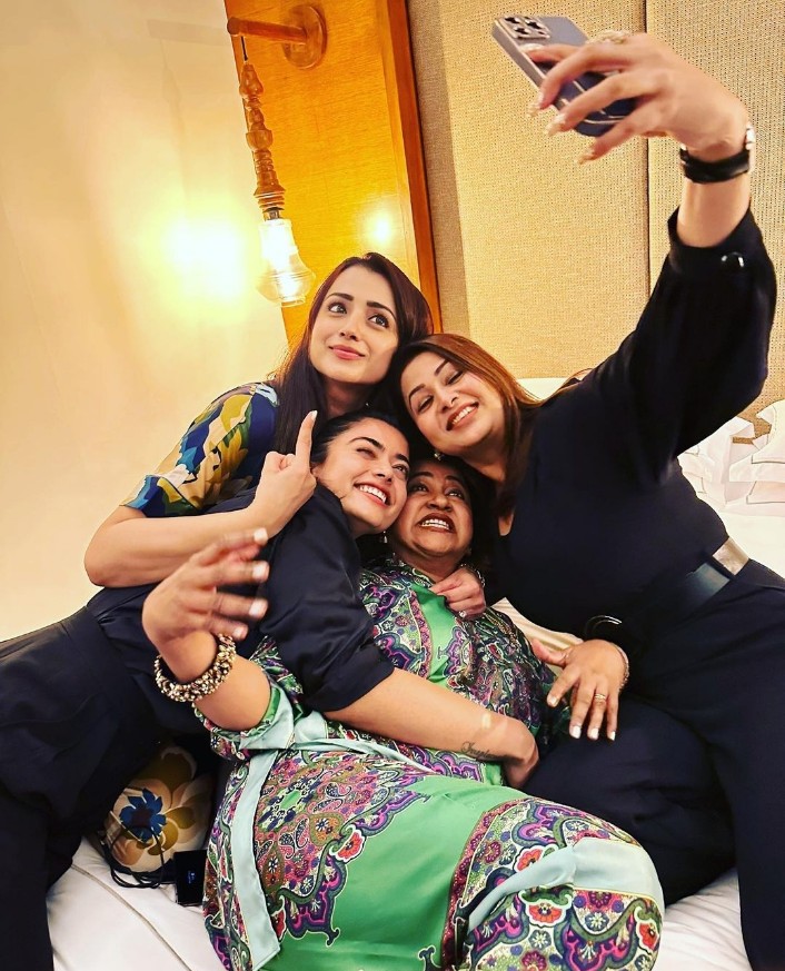 FviPm_uXoAAvU1m?format=jpg&name=900x900