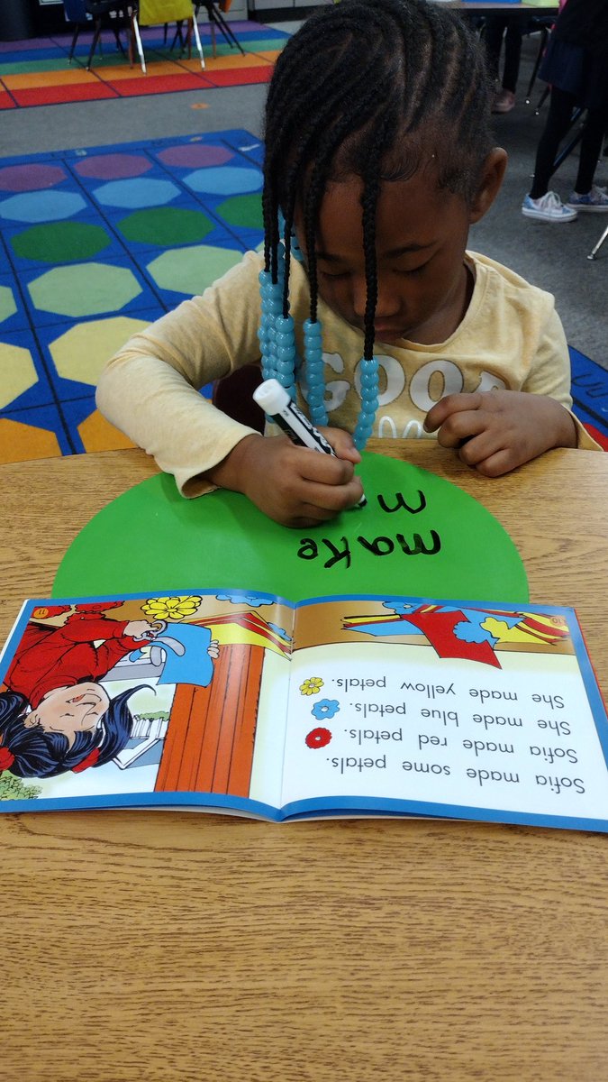 MsBrawnersClass's tweet photo. Exploring "long a" and "silent e" during small group reading. I've been teaching the students to try the short &amp; long vowel sounds when sounding out words. The goal is to listen to see if the word makes sense. Real word or a nonsense word? Does it fit the picture/sentence? 🤔 https://t.co/PQ1I2bQaP8