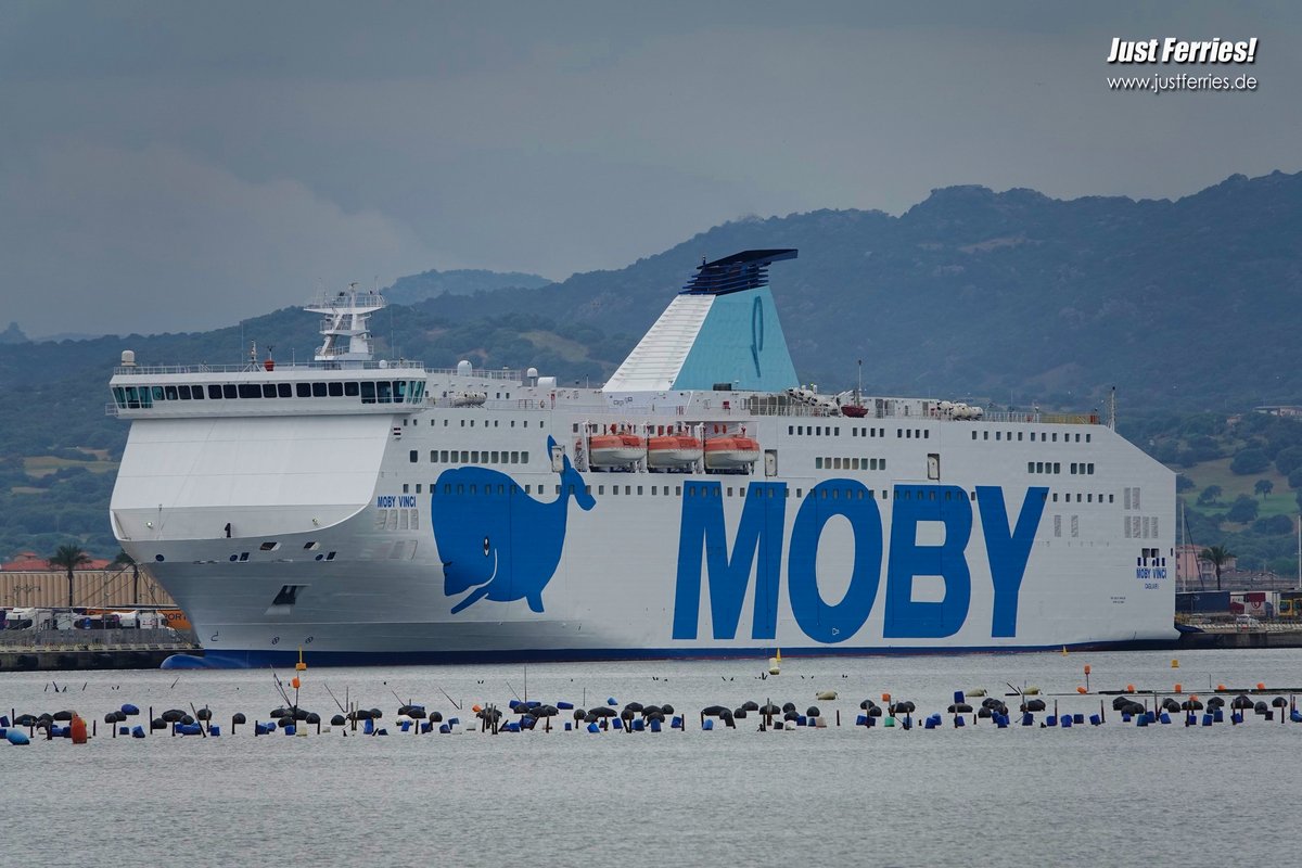 Justferries's tweet photo. The blue whale gives Moby's ships a classic look. What do you think?
MOBY VINCI (ex NURAGHES) in the port of Olbia on 30 April 2023.
#mobylines
#olbia
#nuraghes
#tirrenia
#sardinia https://t.co/yN60mdtDOw