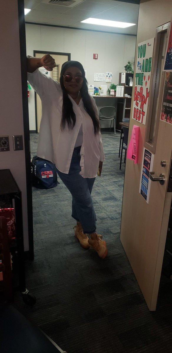 Diana C. Bell tweet media