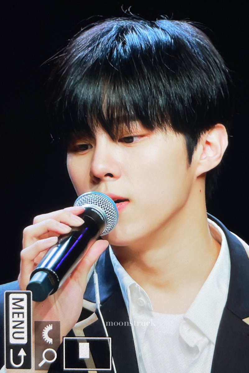 moonstruck1027's tweet photo. 230507 ♡

#김우석 #KIMWOOSEOK https://t.co/2L7LDXmbtP