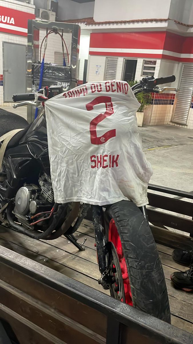 barbosaa_26's tweet photo. Obrigada a todos que compareceram e fizeram acontecer a homenagem do Matheus, tenho certeza que ele ficou muito feliz. Foi lindo demais  A vontade dele sempre foi fazer o Rolê do Sheik e em homenagem a você amor fizemos 💔🥀✝️🏍+ https://t.co/MzDep40AL8