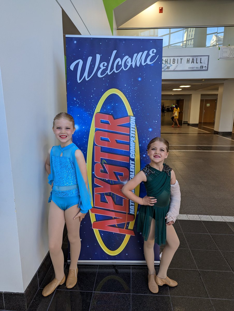 LongChristian's tweet photo. A busy weekend for #TeamLong! @Reds @starwars night Friday, dance competition Saturday and a soggy @RunFlyingPig half-marathon on Sunday! A good, proud weekend! #MakingMemories https://t.co/JjOLRWJeER