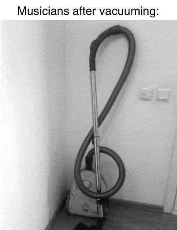 Knot2serious's tweet photo. Don't come around here, trying to make some treble.
Is this an attempt to say that our music "sucks"?
#WindInstruments https://t.co/9YwhonjVqk