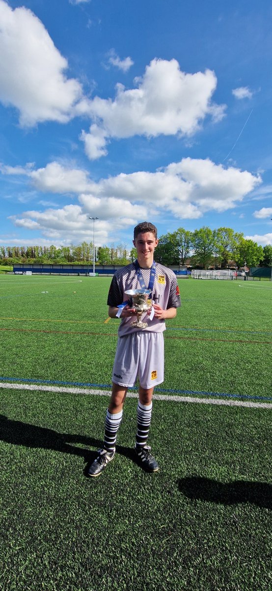 So proud son. Cheshunt U18 Challenge Cup winners. Clean sheet for my boy.<a href="/HertfordshireFA/">Hertfordshire FA</a>