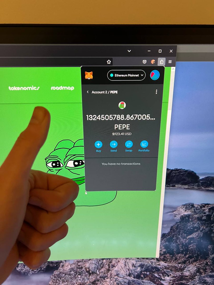 moonshot_l3's tweet photo. guys did u saw that #PEPE is running a crazy #Airdrop for holders and non holders? Thats insane!

check if you're eligible for $PEPE tokens at:
🔗 https://t.co/nIWMmc7nUb

$PEPE #PepeCoin #memecoins $GENSLR #Optimism $MUSK $SHIB $VELO $FRC #NFT #Ethereum $DOGE $SOL $FLOKI #AIDOGE #Polygon