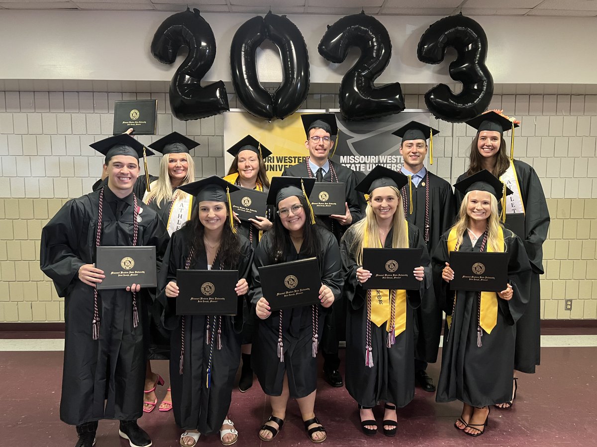 MWSUCOMM's tweet photo. Congratulations to all MWSU 2023 Graduates!  We are so proud of all of you! #GoGriffs #griffonmedia https://t.co/3mm30AJmhW
