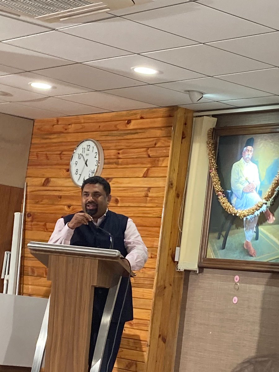 dhaatrimilkbank's tweet photo. 1st of the 6 planned Retinopathy of Prematurity (ROP) treatment centers was inaugurated by Hon'ble Union Minister of State for Finance, Sri Bhagawat Karad, and Smt. Anuradha Kale Ji. It is located at Dr. Hedgewar Rugnalaya Hospital, Aurangabad, #Maharashtra.
#healthcare #sushena https://t.co/cz8YIqRsH3
