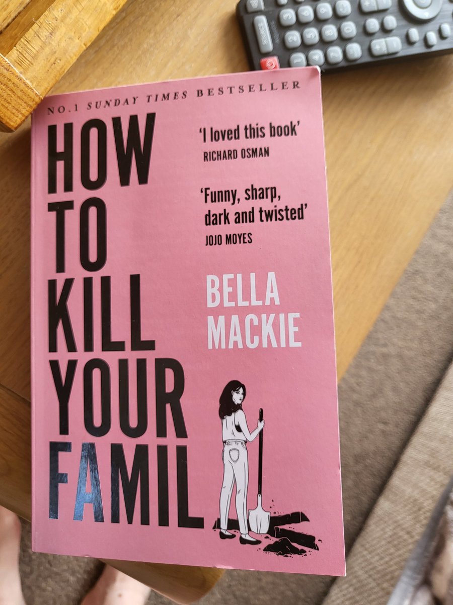 My daughters new book 😂😂