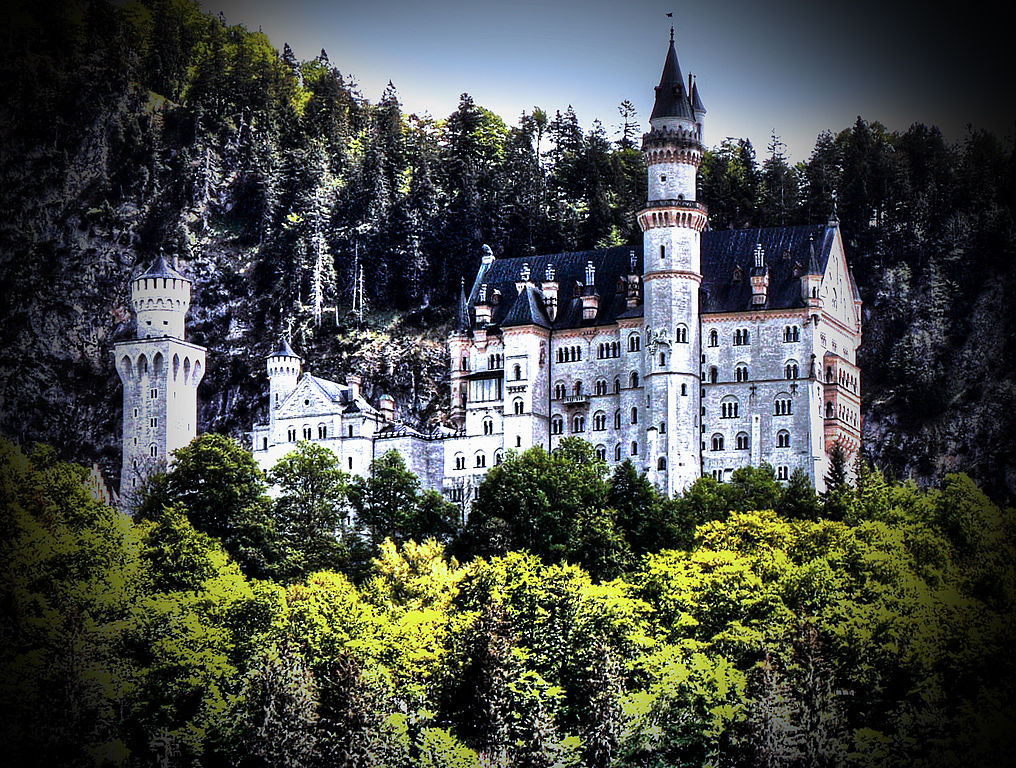 Sebastian Dullien tweet media