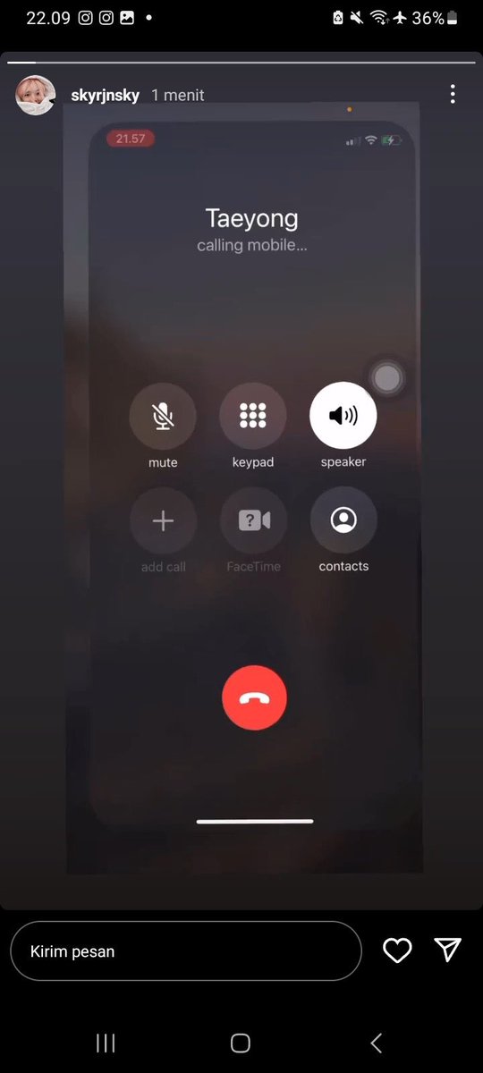 nct_menfess's tweet photo. nct! Bantu rnb instagram ssg ini dia juga pernah call hc!! cr fatalelty https://t.co/0eHR0PvOnY