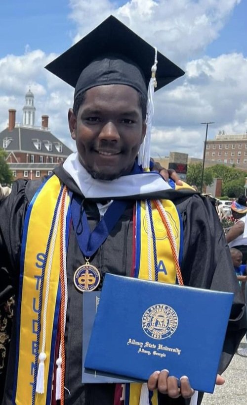 CoachQGray's tweet photo. Congrats to our two spring 2023 graduates that will suit up in the fall as grad students protecting our QBs and opening holes for our RB's! Love to see our young men accomplishing what they came to Albany State to do!! #ALLIN #BeRAMbunctious @ASUGoldenRams @ASUGoldenRamsFB https://t.co/d10qySYfrv