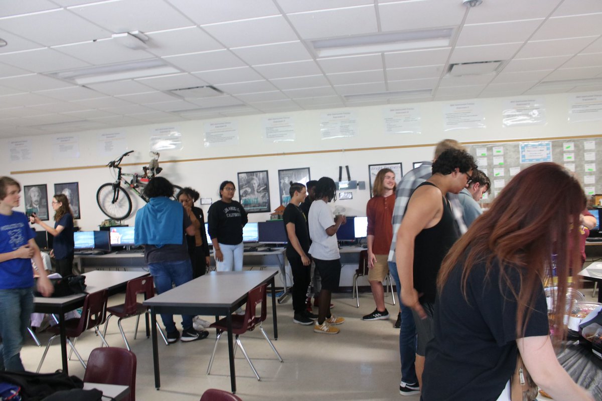 That's a wrap folks! We hope everyone enjoyed their superlatives and the potluck! We would like to thank all of our members for a incredible year and want to remind everyone to keep working on their projects for nationals!! <a href="/MiddletonSTEM/">MiddletonHighSchool</a> <a href="/HCPSCTAE/">Dept of Career, Technical, and Adult Ed</a>