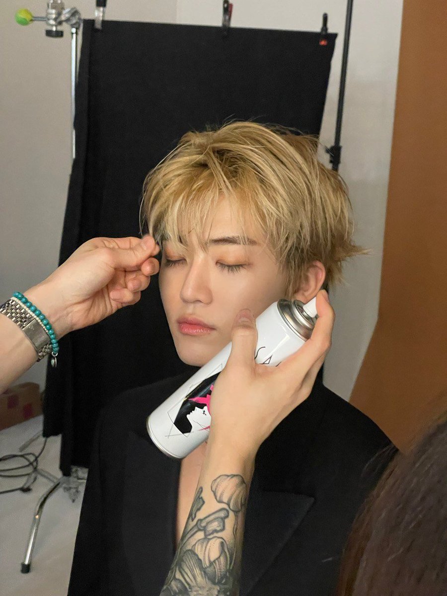 𝙉𝙤.𝟗 tweet media