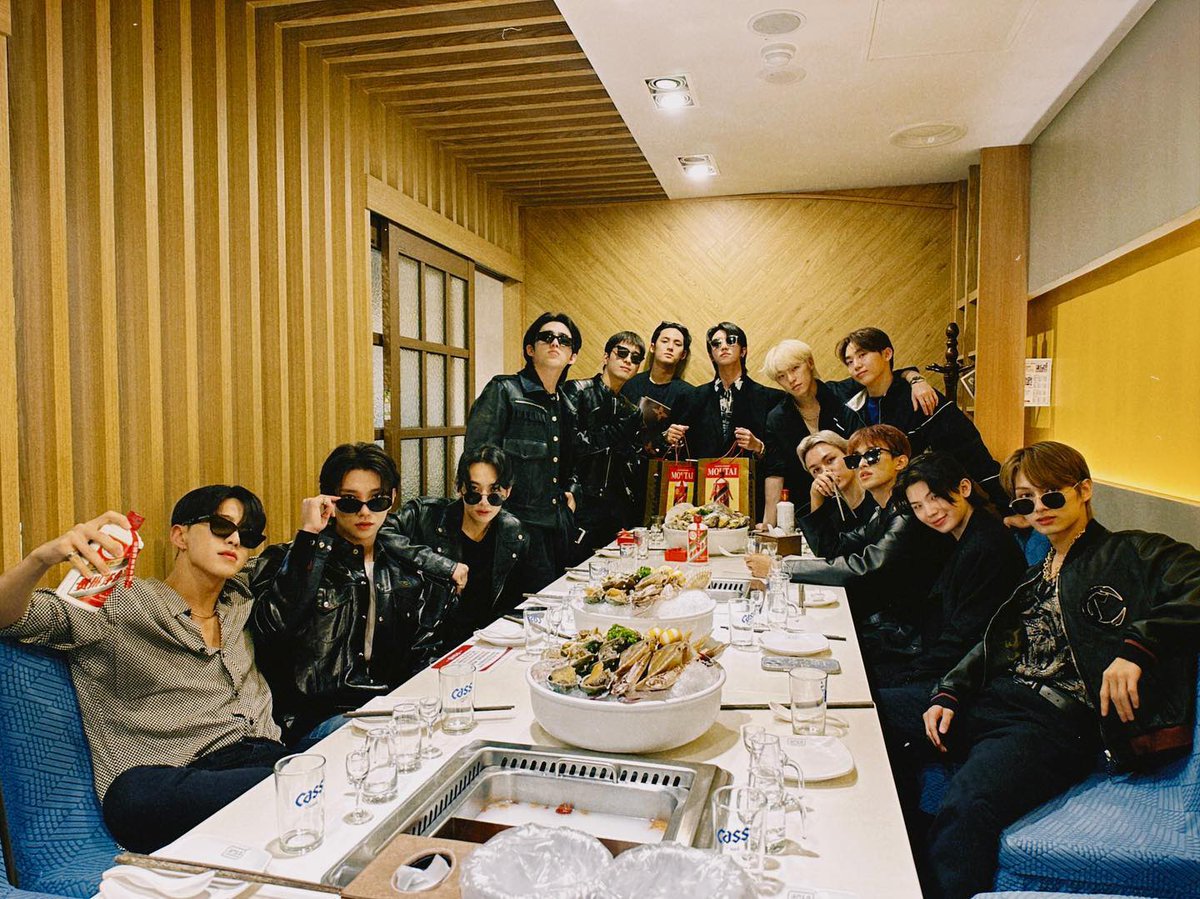 sounds_of_cheol's tweet photo. sound_of_coups 🖤

their monthly meeting theme!! 😎 https://t.co/jIPgzSV0Uk